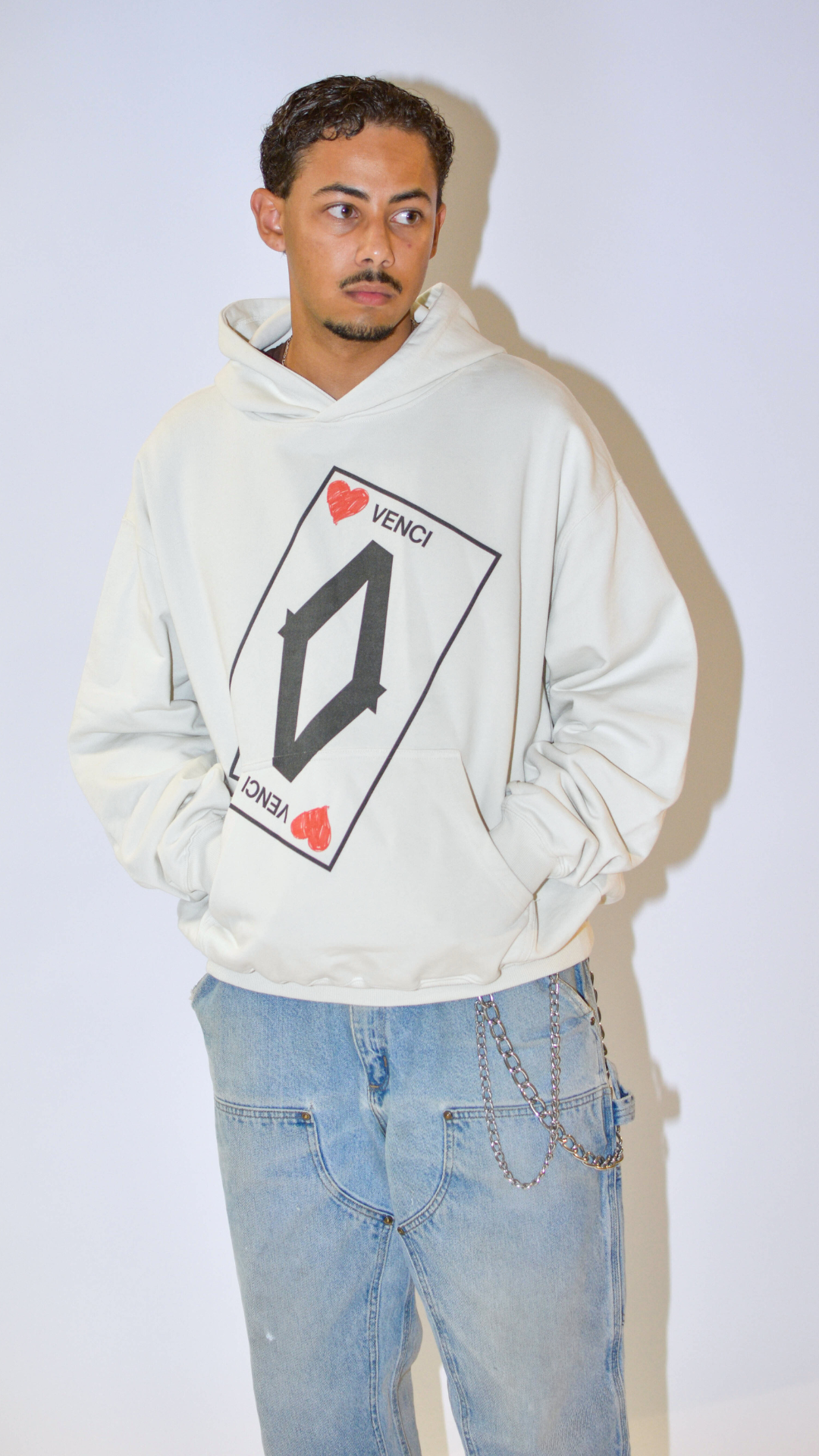 OVERSIZED LOGO CARD HOODIE